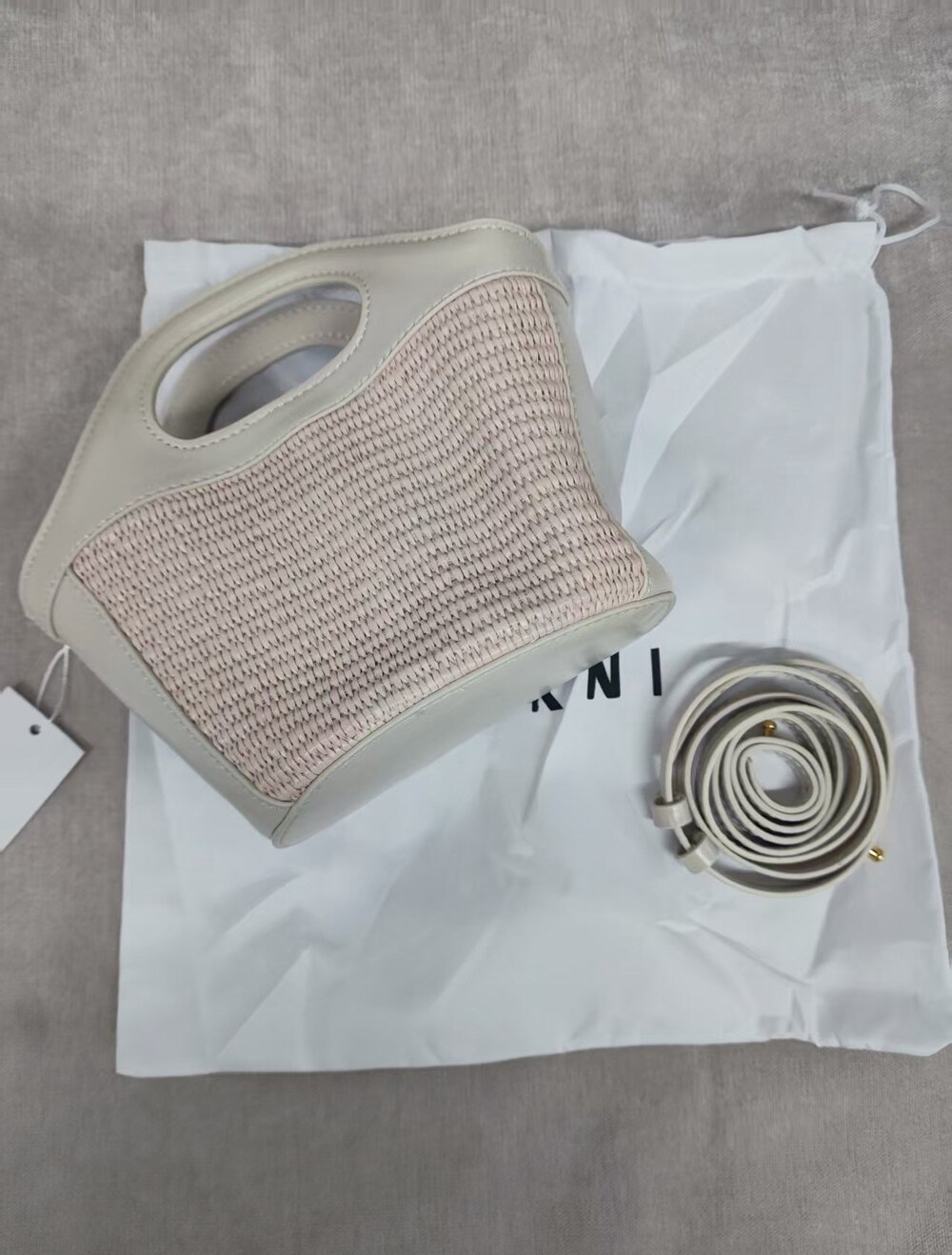 🍦Marni Cream Mini Woven Tote Bag Summer Essential - Picture 2 of 7